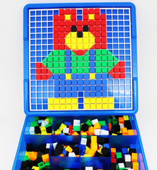 Educational toy nail puzzle